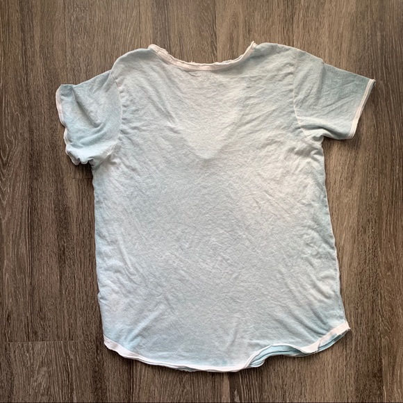 Guess Short Sleeve T-shirt Light Blue Size Medium - Picture 4 of 4